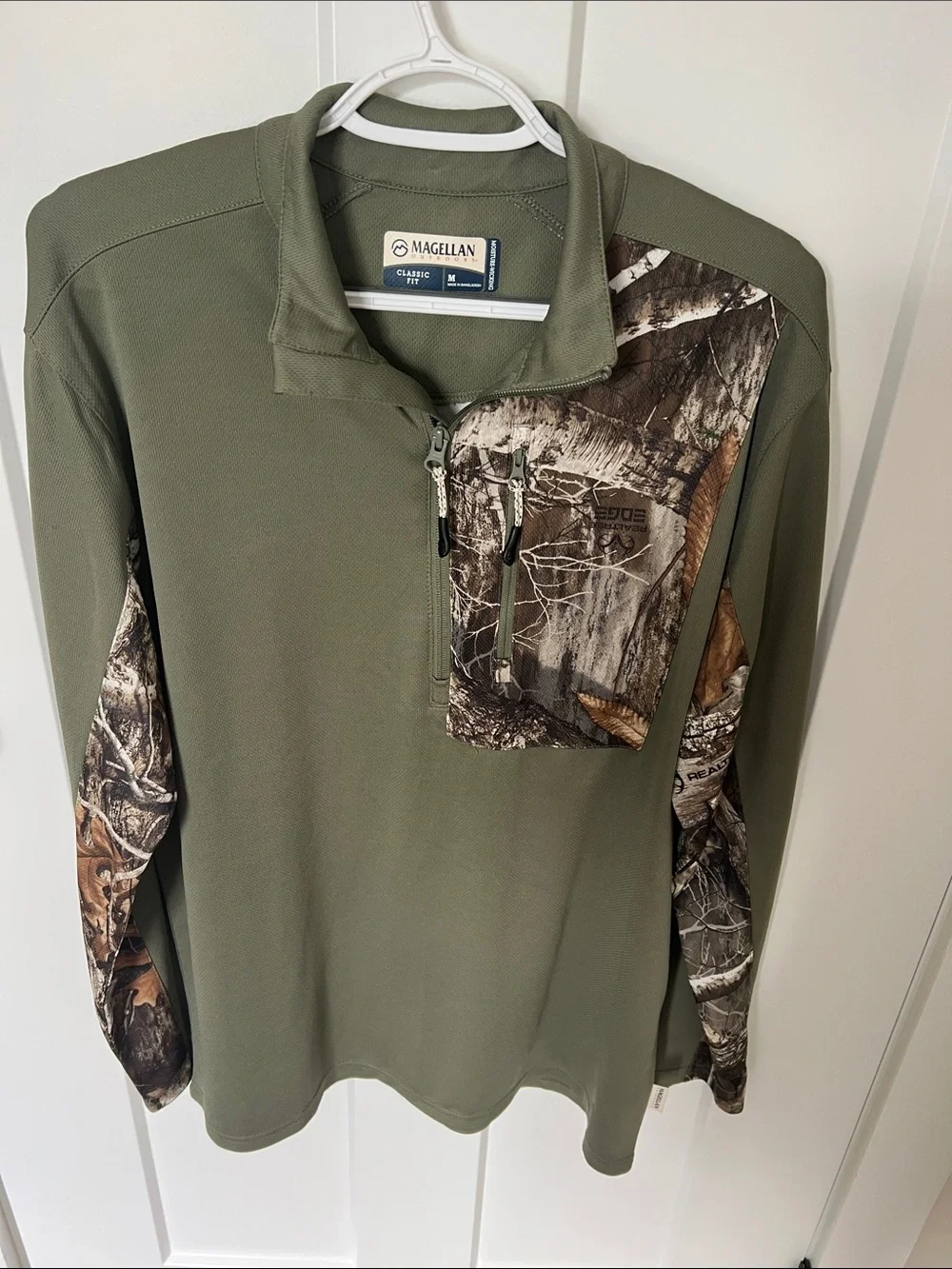 NWOT Magellan Men’s Medium Camo Quarter-Zip Pullover Hunting Shirt